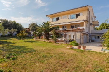 Apartman Zara - Casa Mia: