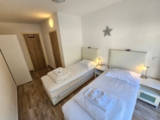 Apartman Marlera s privatnim bazenom: