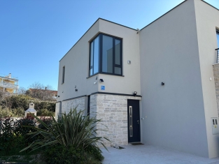 Vila Green s bazenom: